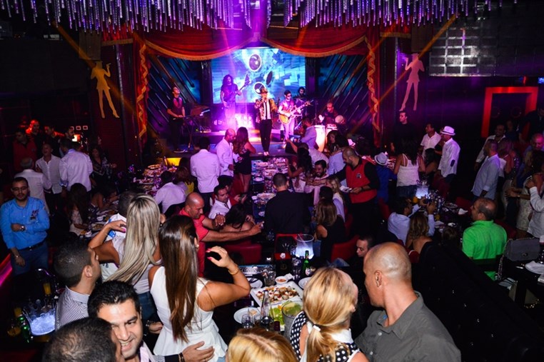 Diva Club On Saturday Night